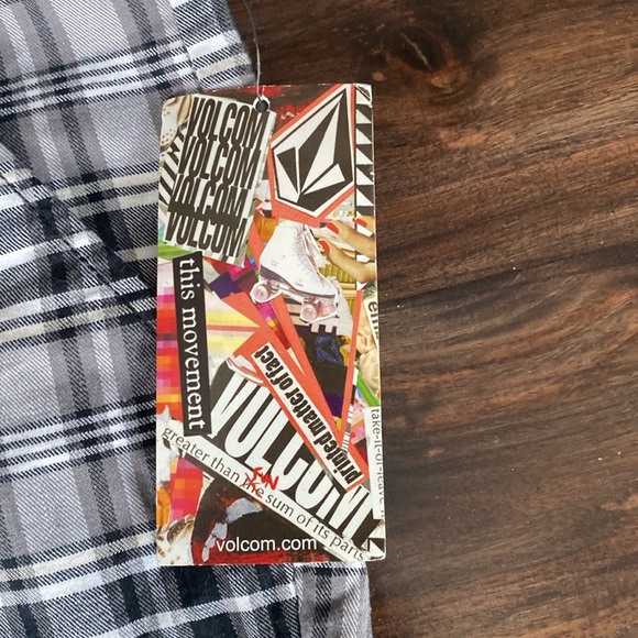 Volcom Black and White Bermuda Shorts Casual Plaid Design - Picture 3 of 5